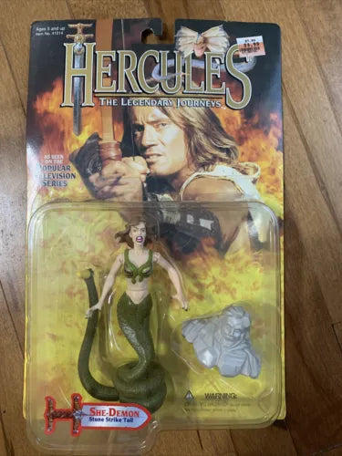 1996 ToyBiz Hercules The Legendary Journeys She Demon 5" Action Figure