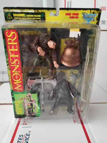 1997 NEW McFarlane Toys Hunchback Playset Monsters Action Figure Series 1